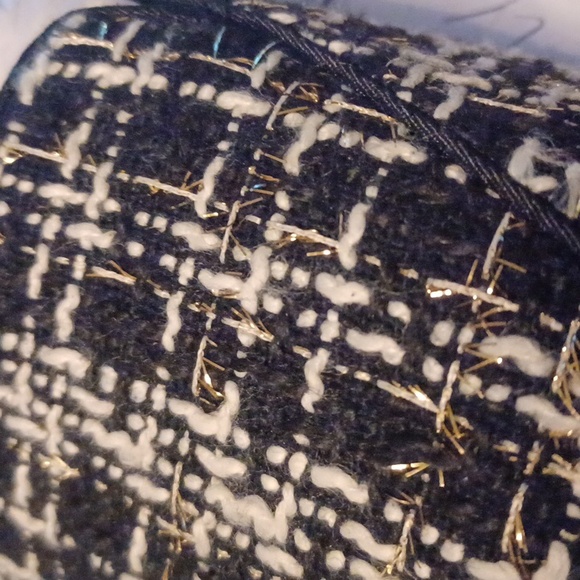 WOMEN'S FLATS BY NINE WEST, SIZE 11B, NEW IN BOX - Picture 5 of 5